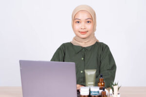 Amura Customer Service